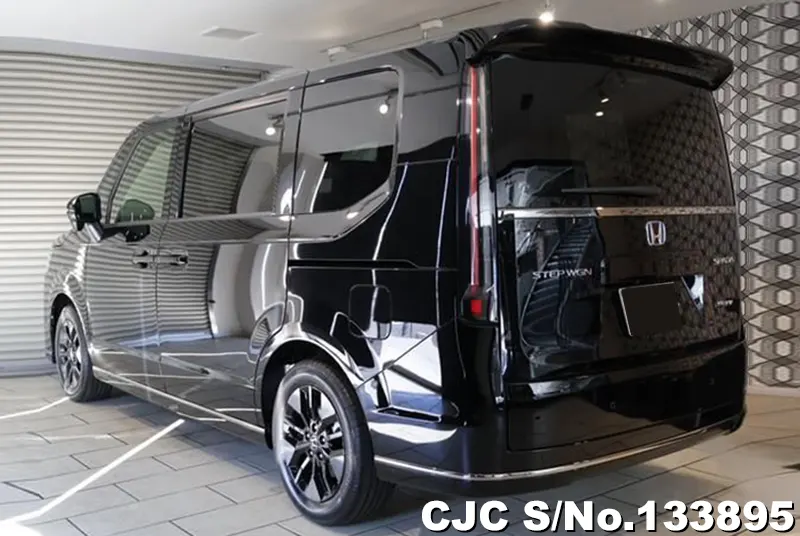 2026 Honda / Step Wagon Stock No. 133895