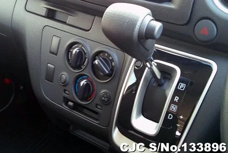 2026 Nissan / Caravan Stock No. 133896