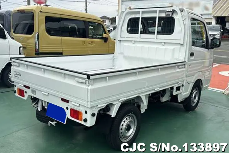 2026 Nissan / Clipper Stock No. 133897