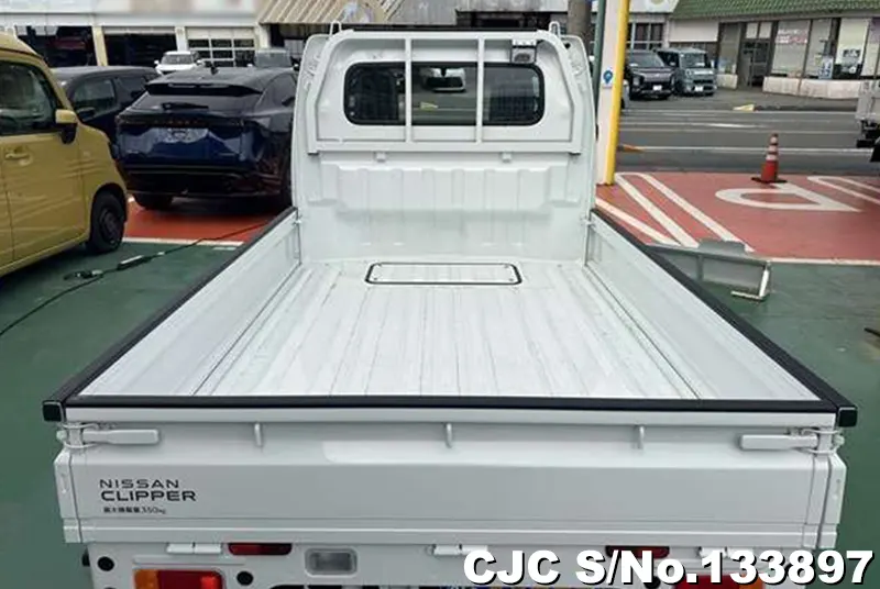 2026 Nissan / Clipper Stock No. 133897