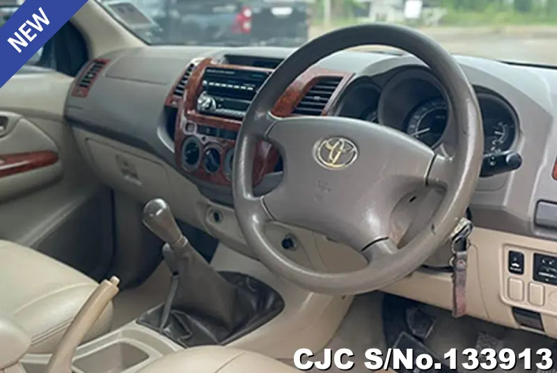 2006 Toyota / Hilux / Vigo Stock No. 133913