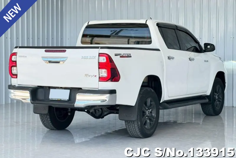 2021 Toyota / Hilux / Revo Stock No. 133915