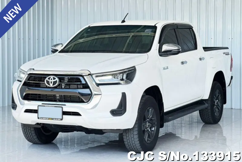 2021 Toyota / Hilux / Revo Stock No. 133915