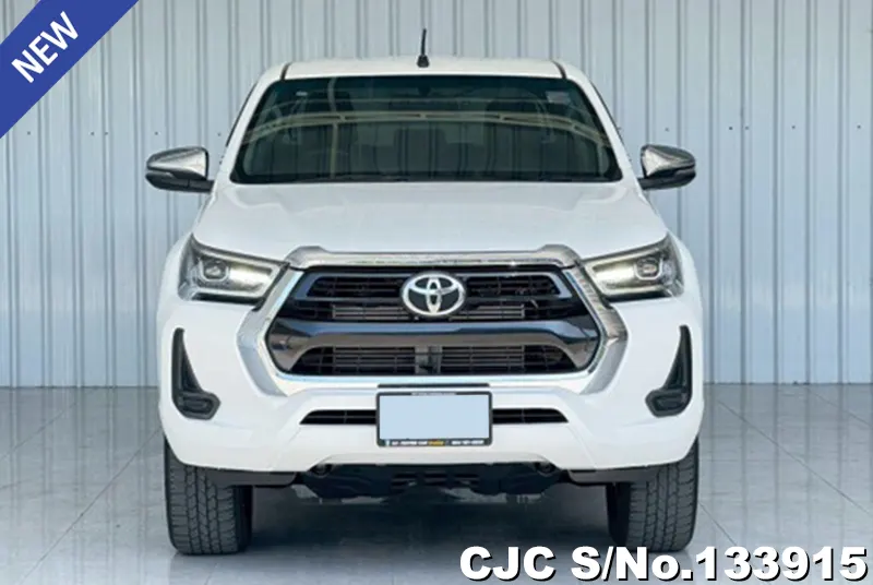 2021 Toyota / Hilux / Revo Stock No. 133915