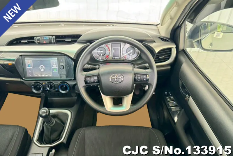 2021 Toyota / Hilux / Revo Stock No. 133915