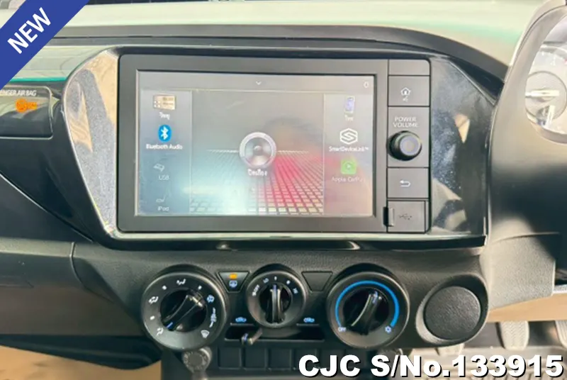 2021 Toyota / Hilux / Revo Stock No. 133915