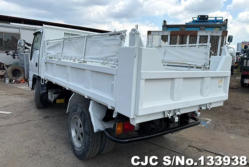 2006 Isuzu / Elf Stock No. 133938
