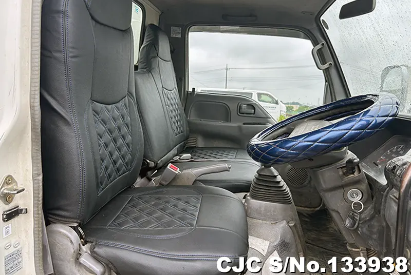 2006 Isuzu / Elf Stock No. 133938