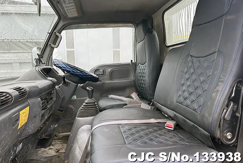2006 Isuzu / Elf Stock No. 133938
