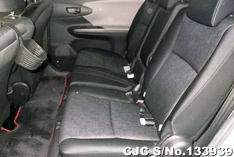 2011 Toyota / Wish Stock No. 133939