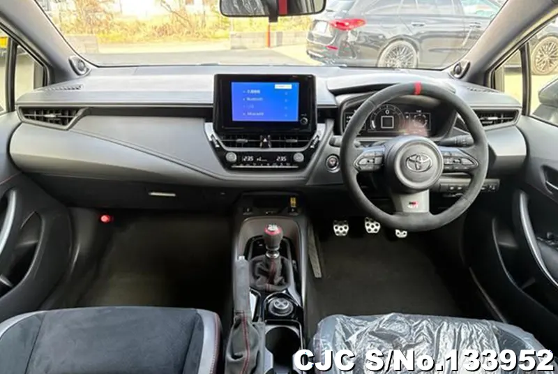 Toyota Corolla in Gray for Sale Image 9