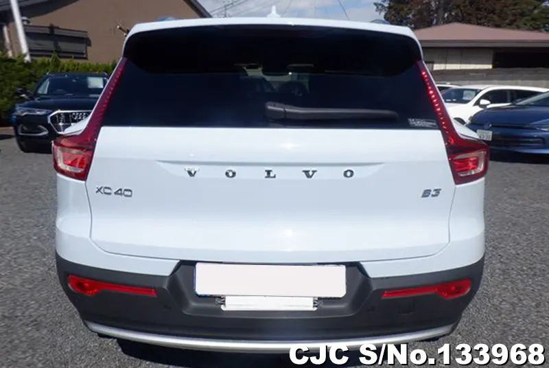 2025 Volvo / XC40 Stock No. 133968