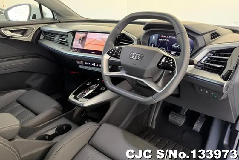 2025 Audi / Q4 e-tron Stock No. 133973