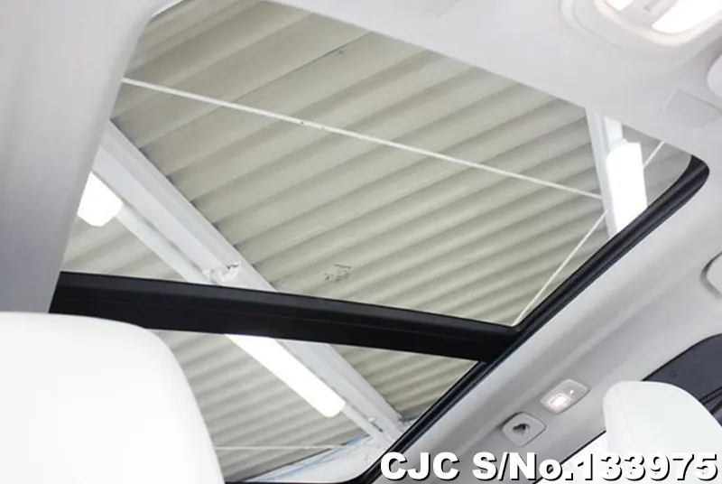 2025 Volvo / XC40 Stock No. 133975