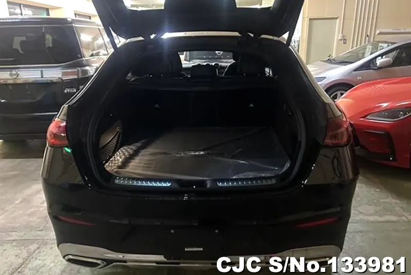 2025 Mercedes Benz / GLC Class Stock No. 133981