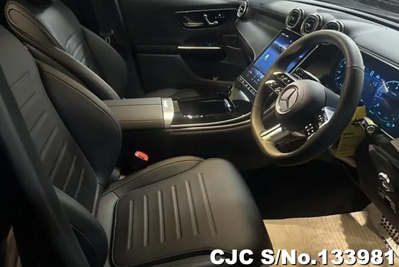 2025 Mercedes Benz / GLC Class Stock No. 133981