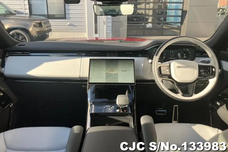 2025 Land Rover / Range Rover / Sport Stock No. 133983