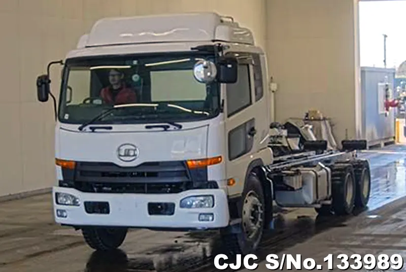 2013 Nissan / UD Stock No. 133989