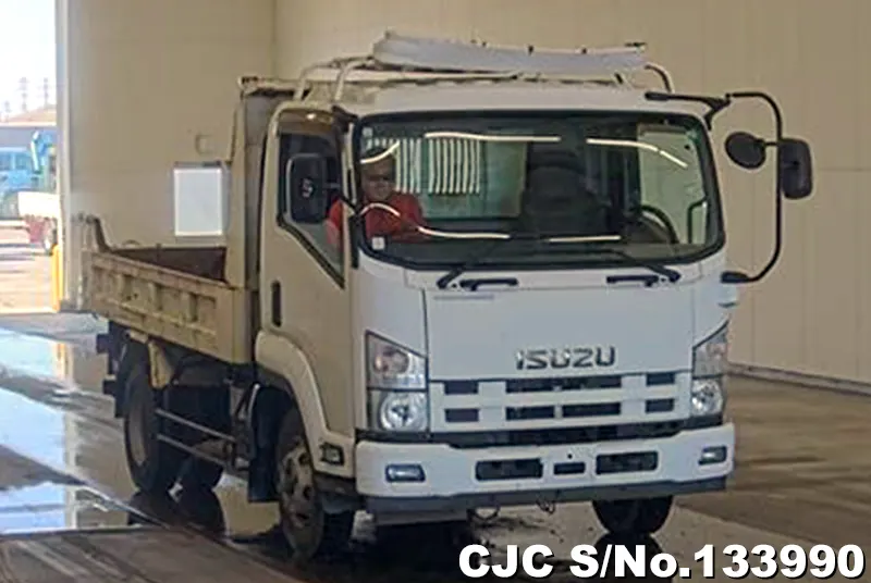 2013 Isuzu / Forward Stock No. 133990