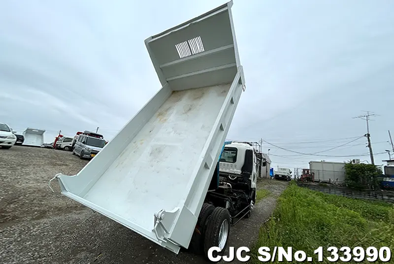 2013 Isuzu / Forward Stock No. 133990