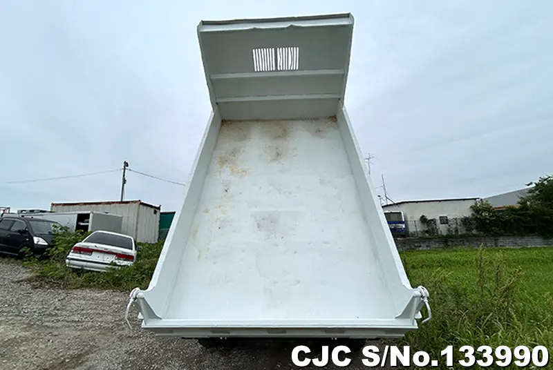 2013 Isuzu / Forward Stock No. 133990