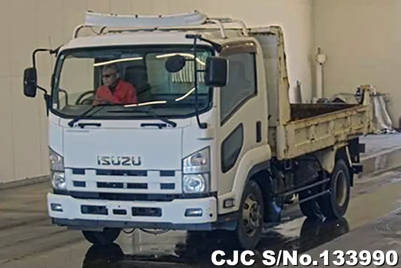 2013 Isuzu / Forward Stock No. 133990