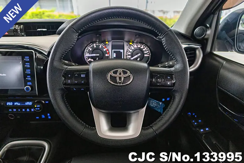 2023 Toyota / Hilux / Revo Stock No. 133995