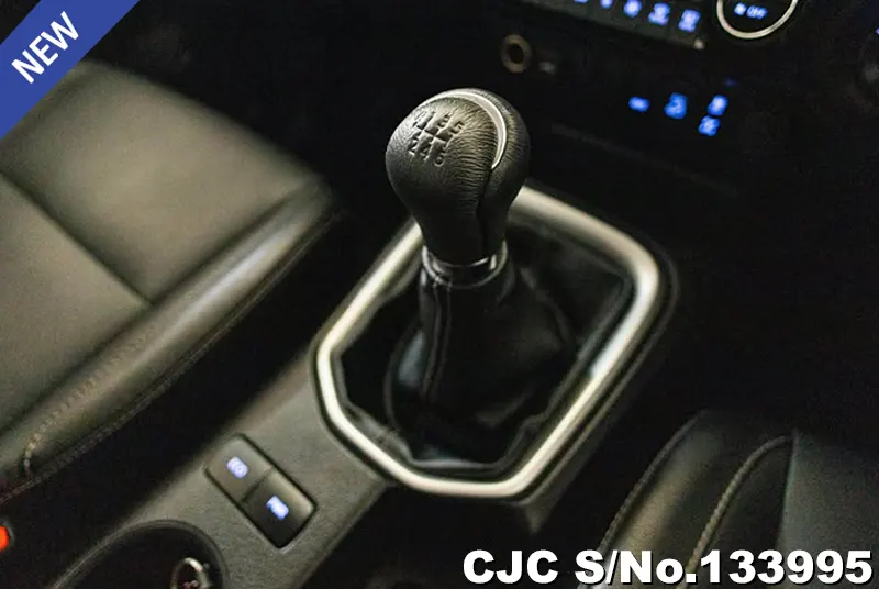 2023 Toyota / Hilux / Revo Stock No. 133995