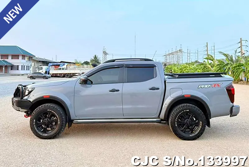 Nissan Navara in Stealth Grey for Sale Image 5