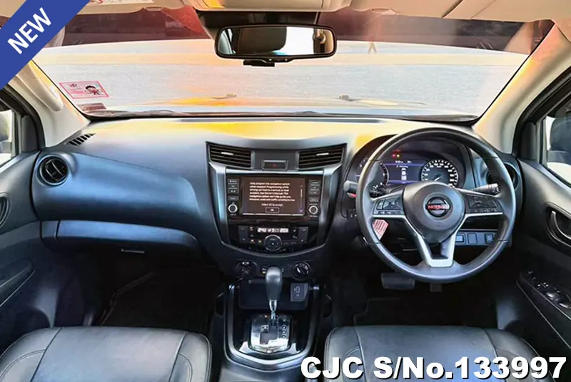 2021 Nissan / Navara Stock No. 133997