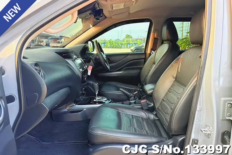 2021 Nissan / Navara Stock No. 133997