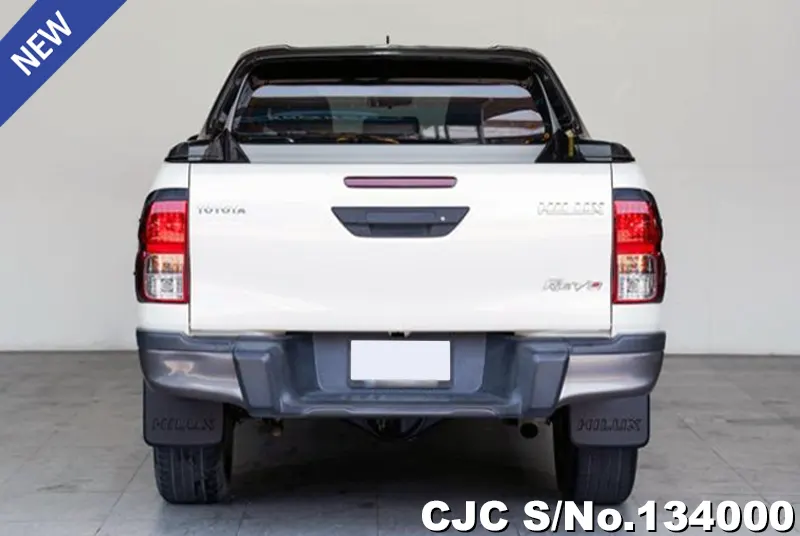 2020 Toyota / Hilux / Revo Stock No. 134000