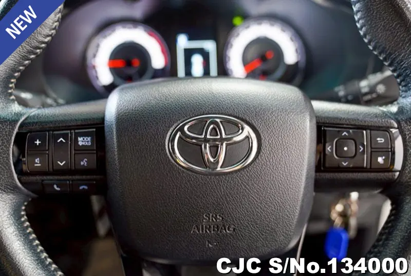 2020 Toyota / Hilux / Revo Stock No. 134000