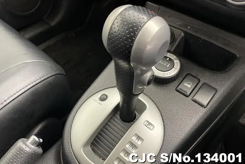 2009 Nissan / X-Trail Stock No. 134001