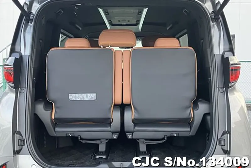 2026 Toyota / Vellfire Stock No. 134009