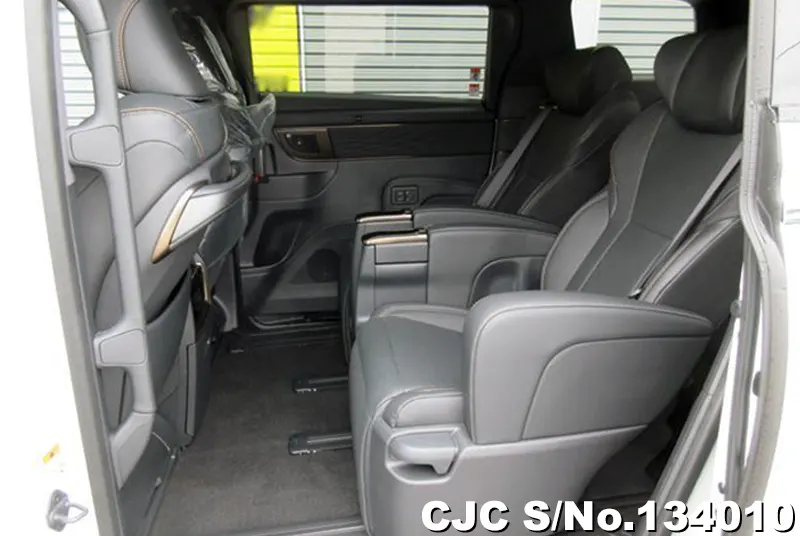 2026 Toyota / Alphard Stock No. 134010