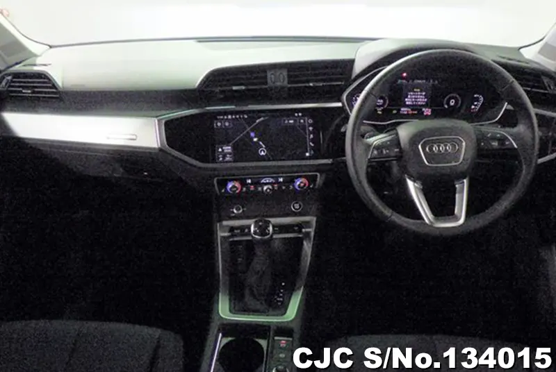 2025 Audi / Q3 Stock No. 134015