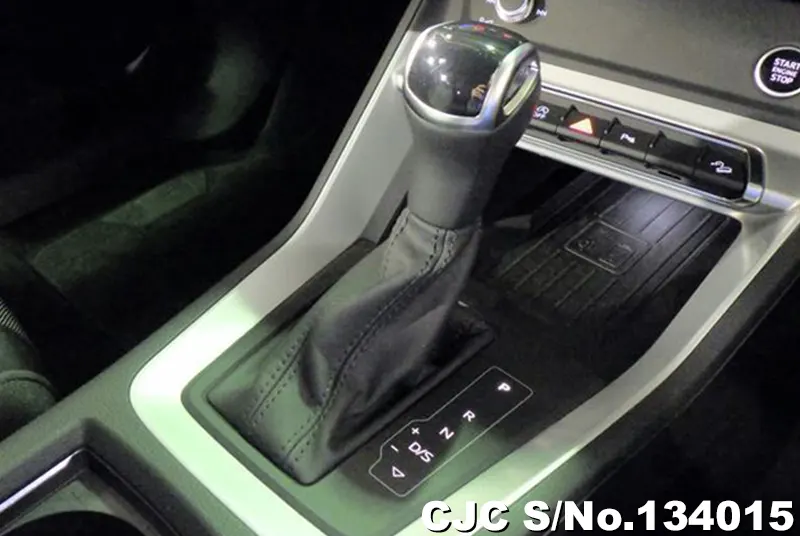 2025 Audi / Q3 Stock No. 134015