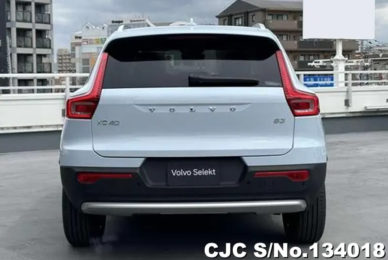 2025 Volvo / XC40 Stock No. 134018