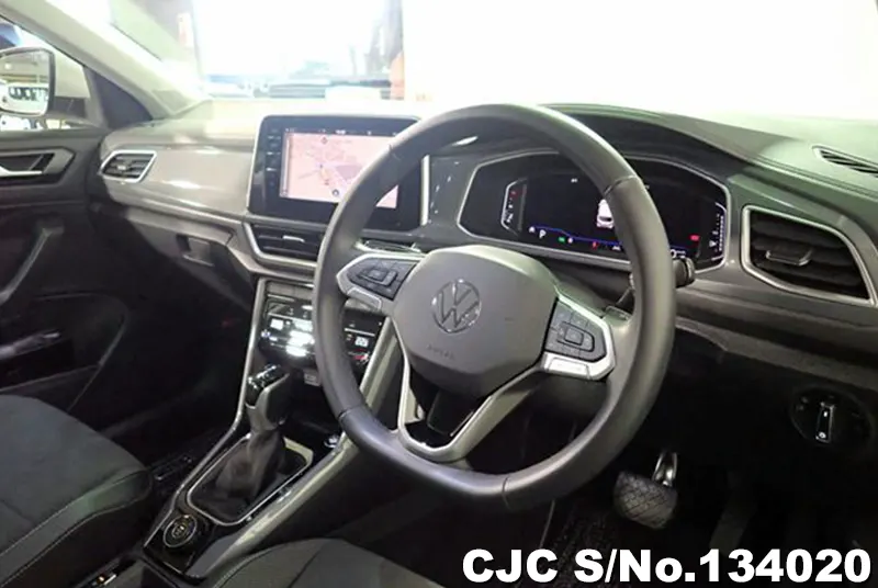 2025 Volkswagen / T-Roc Stock No. 134020