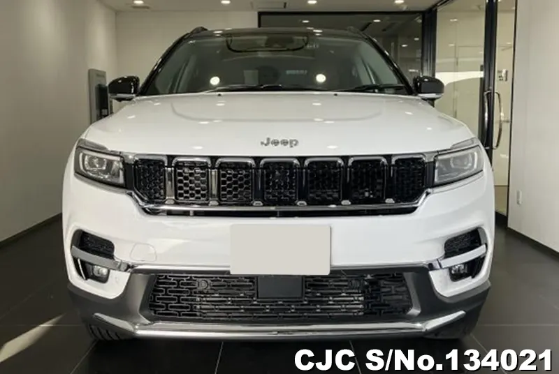 2025 Chrysler / Jeep Commander Stock No. 134021
