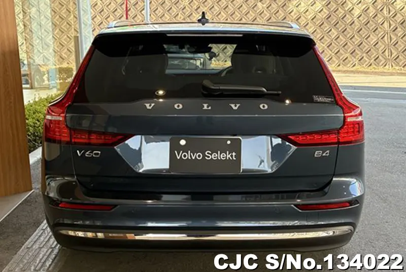 2025 Volvo / V60  Stock No. 134022