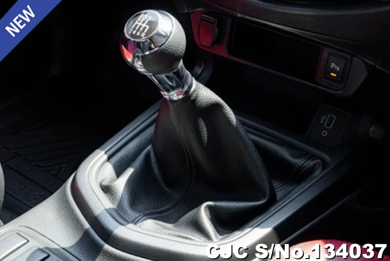 2023 Nissan / Navara Stock No. 134037