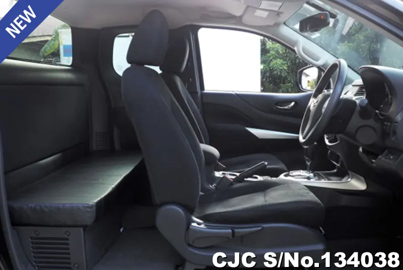 2020 Nissan / Navara Stock No. 134038