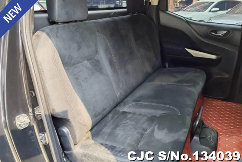 2019 Nissan / Navara Stock No. 134039