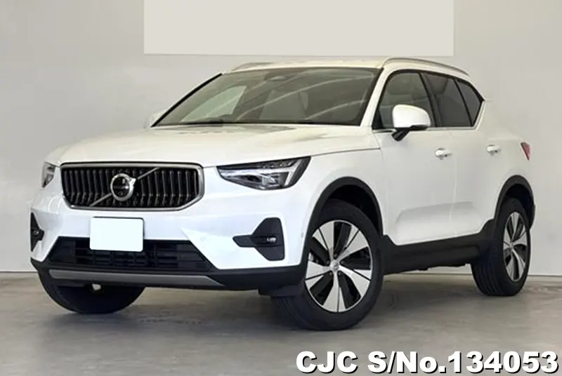 2025 Volvo / XC40 Stock No. 134053