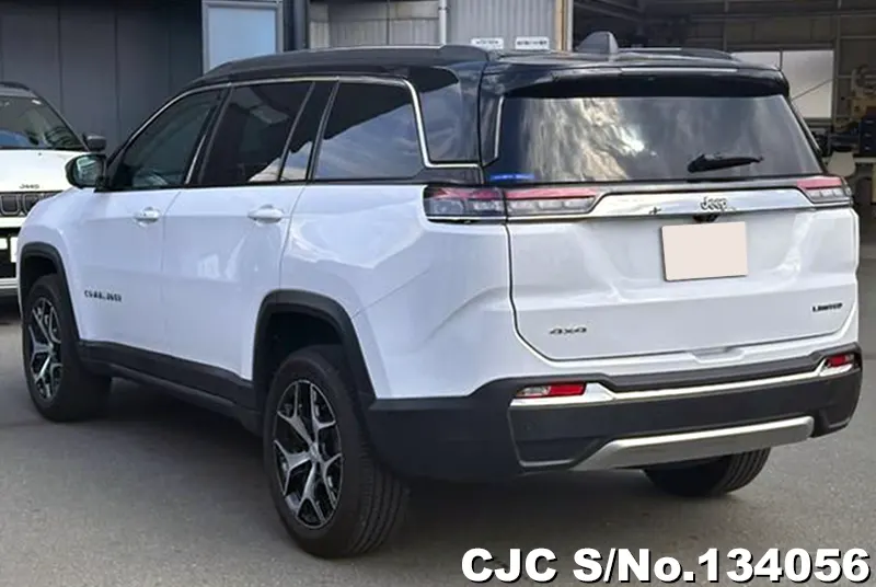 2025 Chrysler / Jeep Commander Stock No. 134056