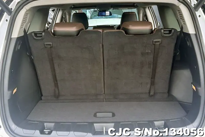 2025 Chrysler / Jeep Commander Stock No. 134056