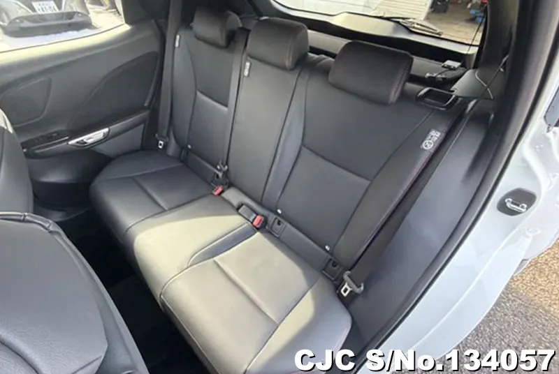 2025 Lexus / LBX Stock No. 134057