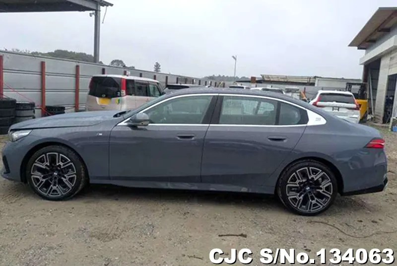 2025 BMW / 5 Series Stock No. 134063